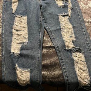 FASHION NOVA JEANS